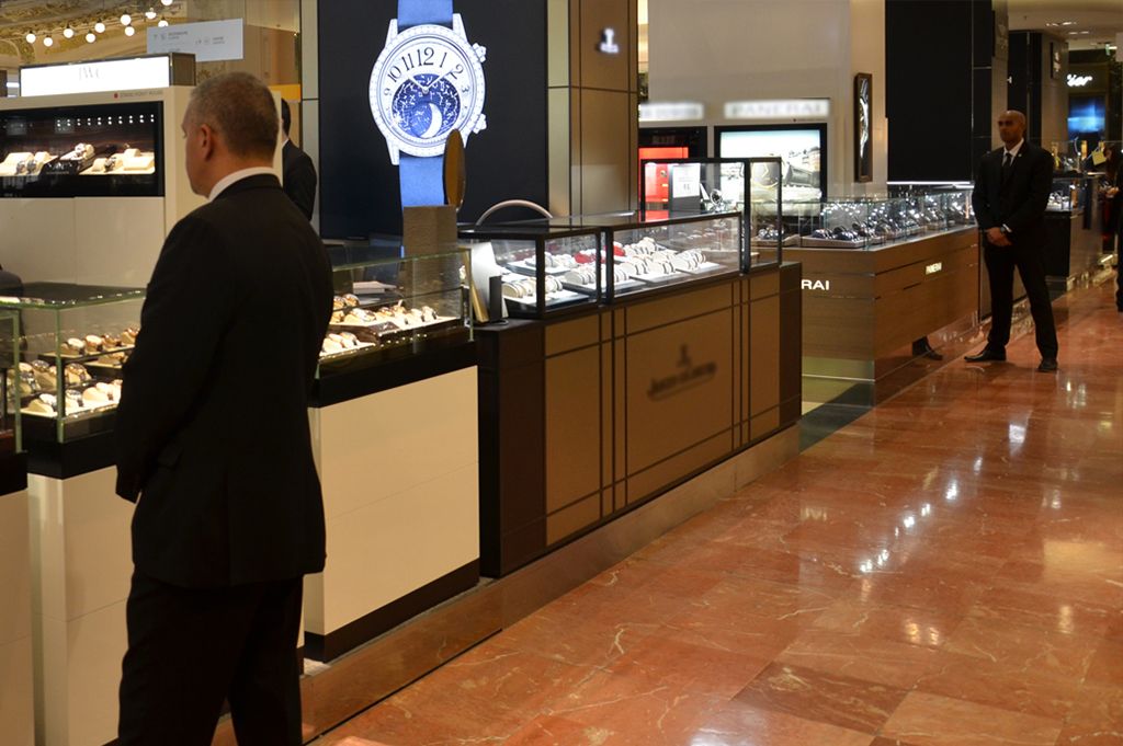 SGN Bodyguard — Agent De Sécurité De Luxe
